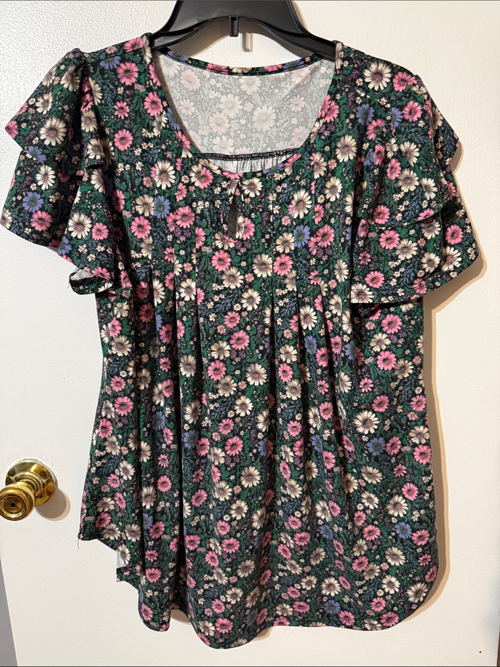 Floral Ruffle Sleeve Women’s Top - Pink & Green